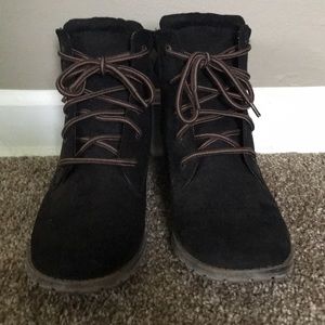 Women’s Candie’s black lace up boot